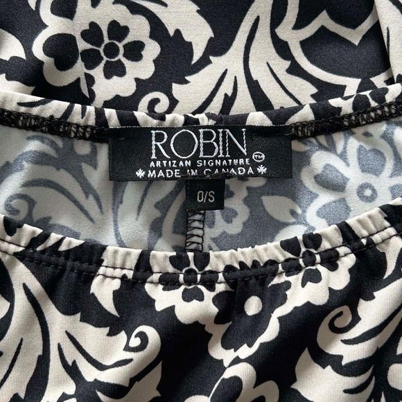 PONCHO, BLACK/TAUPE, ONE SIZE, CANADIAN MADE!, SILKY POLYESTER, ARTIZAN BY ROBIN - Picture 7 of 7